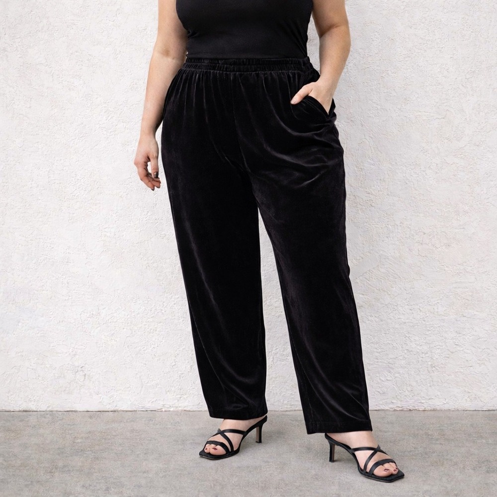 VTG 90s Black Velour Pants 18 Minimalist Dark Academia Soft Goth‎ Chic Luxe Mod